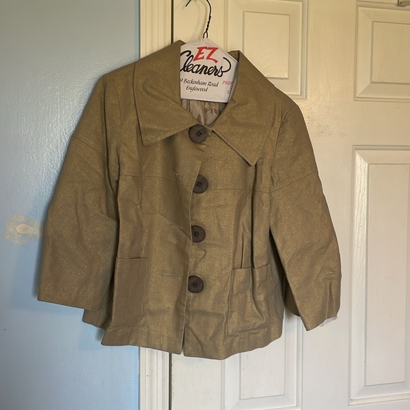 Brown shimmery size 6 short jacket. Kensie - Picture 1 of 6